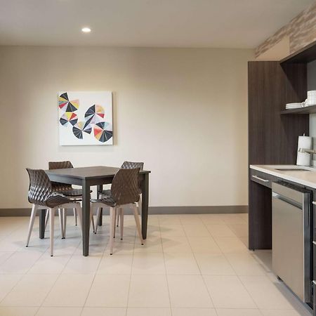 Home2 Suites By Hilton Woodland Hills Los Angeles Extérieur photo