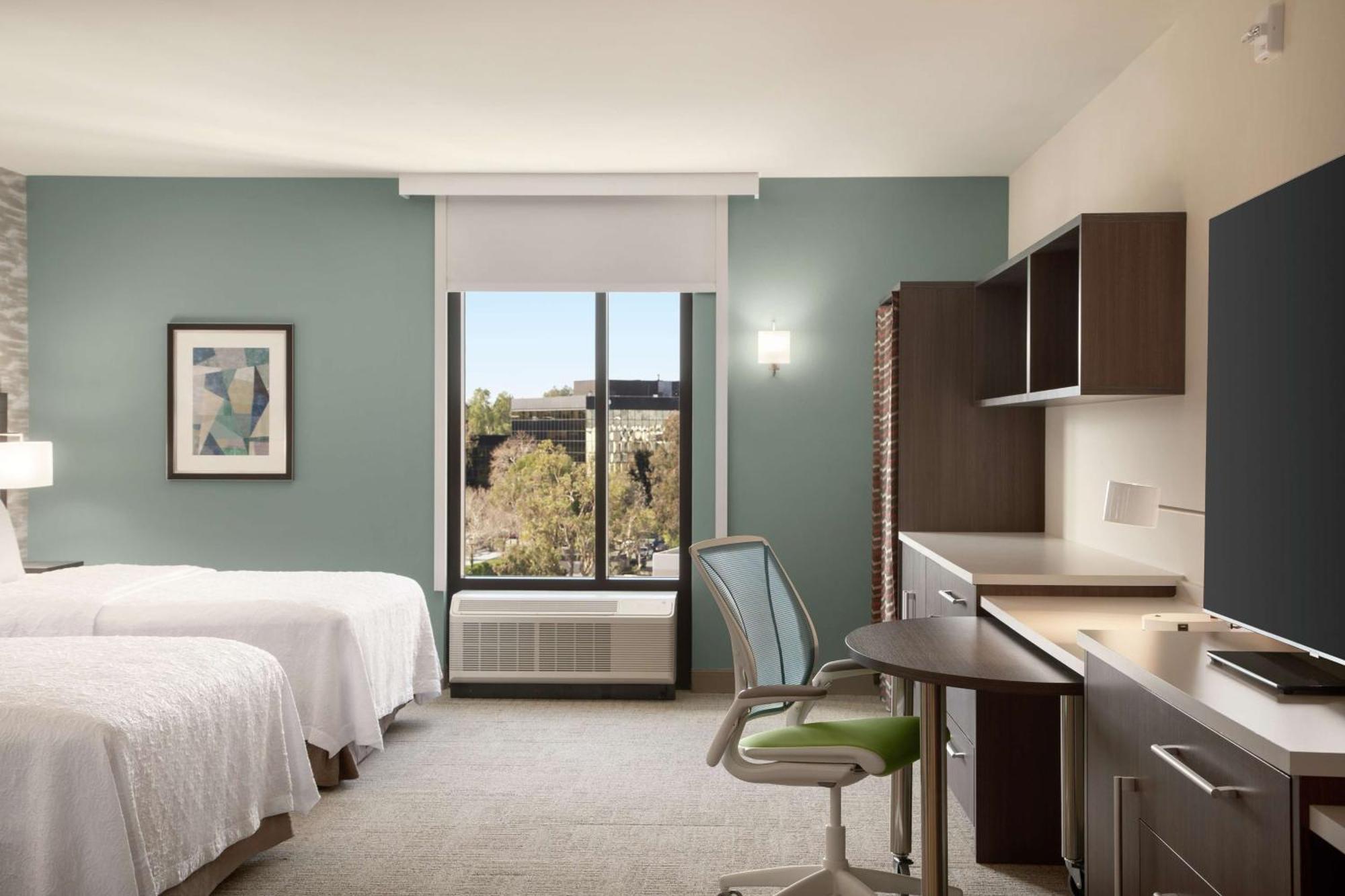 Home2 Suites By Hilton Woodland Hills Los Angeles Extérieur photo