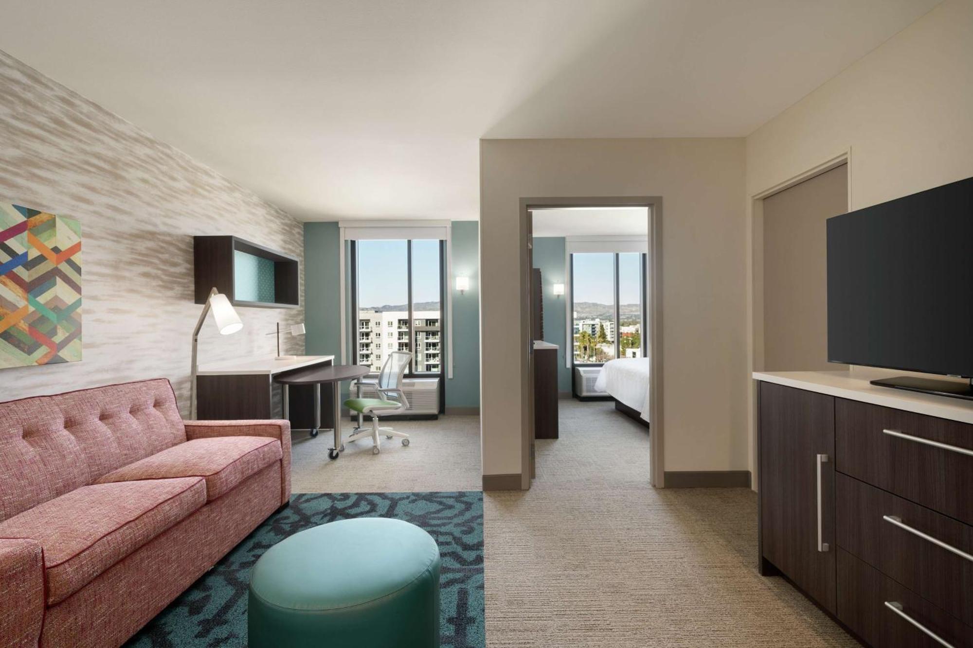 Home2 Suites By Hilton Woodland Hills Los Angeles Extérieur photo